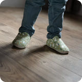 Chaussons en coton Petit-Gris, Lait et miel