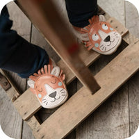 Chaussons Lionceau, Lait et miel