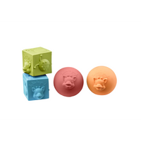 Set cubes et balles, Sophie la girafe